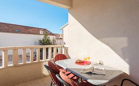 Filip Apartments - Free Parking By The House